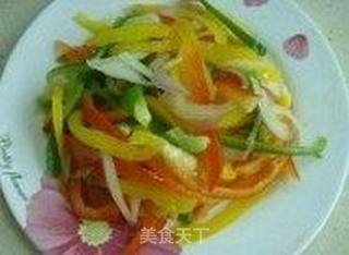 西式大餐~-----〖田园蔬菜披萨〗的做法步骤:3
