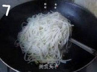 缘起于沙县---〖炒米线〗的做法步骤:7