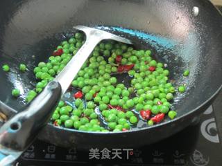 青豆炒豆腐干的做法步骤：5