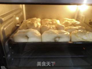 奶酥圈面包的做法步骤:11