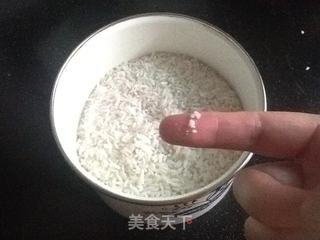 甜米酒的做法步骤:2