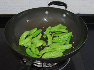 【荷兰豆炒肉片】的做法步骤:5