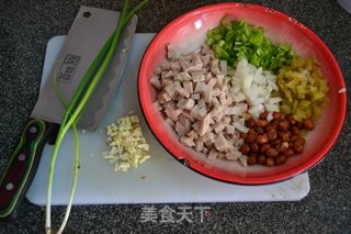 【什锦咸菜炒饭】的做法步骤：1