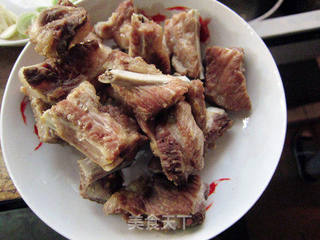 糖醋排骨的做法步骤：3