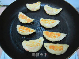 三鲜蛋肉煎饺（处女作）的做法步骤：9