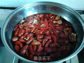 蜜制枸杞红枣膏的做法步骤:7