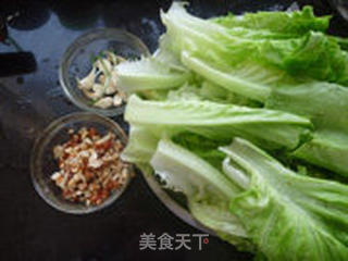 手撕生菜的做法步骤：1