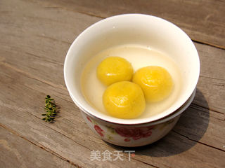 【南瓜黑芝麻汤圆】迷恋那一口浓浓的芝麻香的做法步骤:12