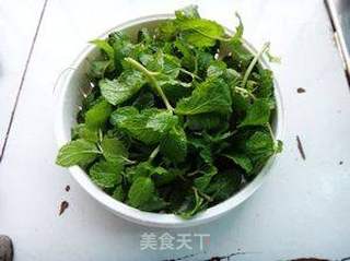薄荷泡椒炒百叶的做法步骤:2