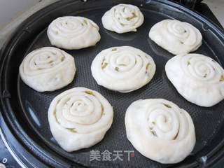 回民葱油饼的做法步骤:12
