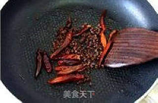 私房做法秘诀---------〖水煮肉片〗的做法步骤:2