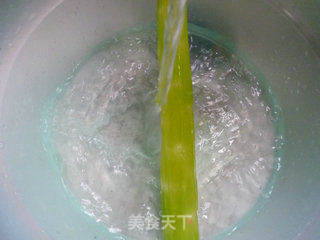 开洋茭白炒莴笋的做法步骤：6