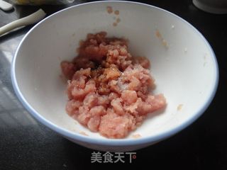 【鲜肉小混沌】的做法步骤：2