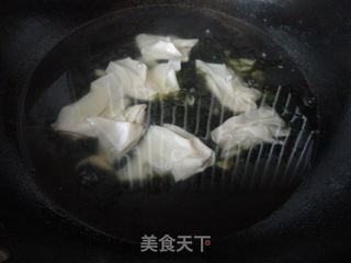 【鲜肉小混沌】的做法步骤：6