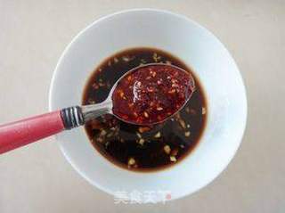 为肌肤钟爱一生——炸猪皮拌菠菜的做法步骤:6