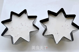 属于老妈的槐花蔓越莓米糕的做法步骤:3