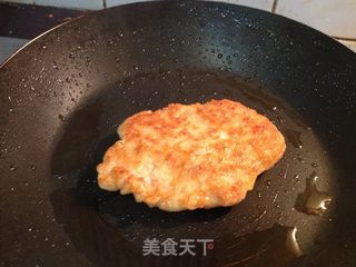 虾饼三文治的做法步骤：2