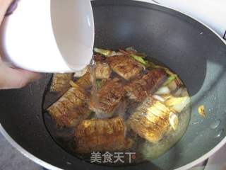 鲜美下饭好滋味:红烧带鱼的做法步骤:9