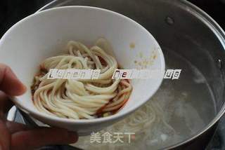 西红柿煎蛋面的做法步骤:9