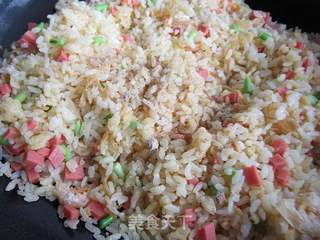 萝卜干蛋炒饭的做法步骤:10