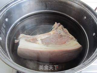 干锅腊肉的做法步骤:2
