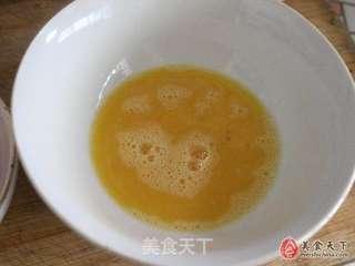 蛋包饭的做法步骤:2