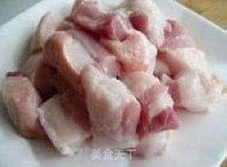 〖竹笋焖五花肉〗的做法步骤:3