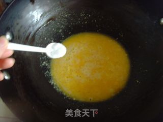 【蟹黄豆腐】的做法步骤：4