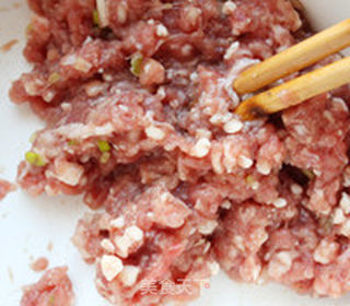煎牛肉饼三明治的做法步骤:3