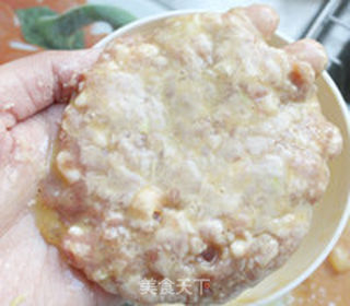 煎牛肉饼三明治的做法步骤:8