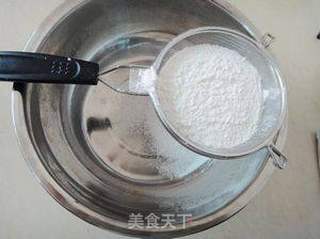 没有烤箱也能做蛋糕——碗蒸黑加仑蛋糕的做法步骤:2
