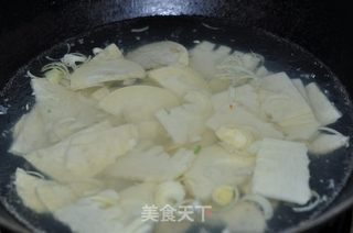 春笋回锅肉的做法步骤：5