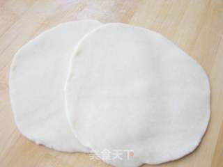 烫面香菇鸡蛋盒子的做法步骤:11