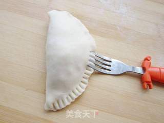 烫面香菇鸡蛋盒子的做法步骤:12