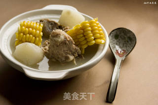 鲜醇营养安神清热健脾补肾的美味汤汁—玉米山药龙骨汤的做法步骤:11