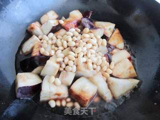 茄子焖黄豆的做法步骤:10