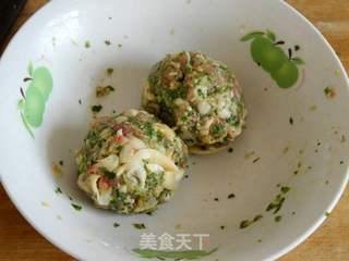 荠菜蛤蜊狮子头的做法步骤:10