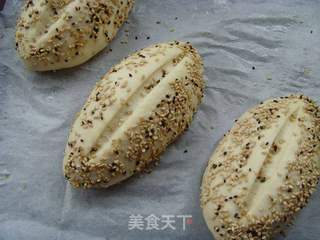 越嚼越香---芝麻小法包的做法步骤:8