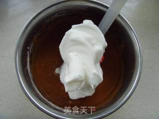 沁凉诱惑---芒果慕斯蛋糕的做法步骤:7