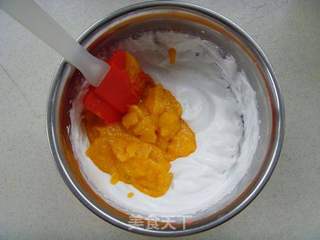 沁凉诱惑---芒果慕斯蛋糕的做法步骤:13