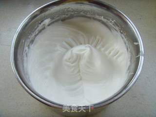 草莓季:酸酸甜甜---草莓蛋糕卷的做法步骤:8