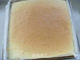 草莓季:酸酸甜甜---草莓蛋糕卷的做法步骤:12