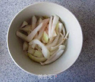 【薄荷拌肥牛】------烈日下的一抹清凉的做法步骤:5
