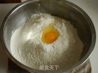 韭菜海米猪肉水饺的做法步骤：9