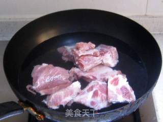 灵芝猪骨汤的做法步骤:2