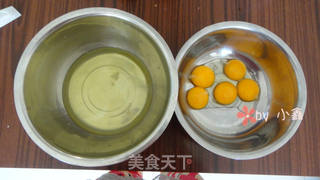 8寸戚风蛋糕制作方法的做法步骤:2