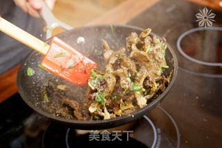 香辣孜然牛肉条的做法步骤:10