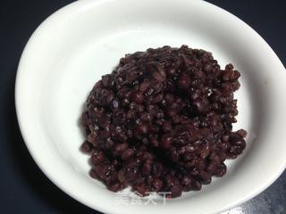 黑米薏仁奶冻的做法步骤:2