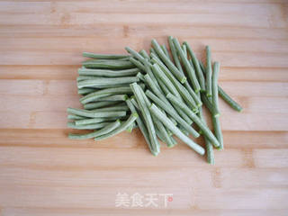 麻汁豇豆的做法步骤:2