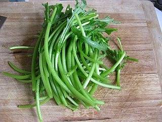 夏日小清新-----茼蒿豆腐的做法步骤:6